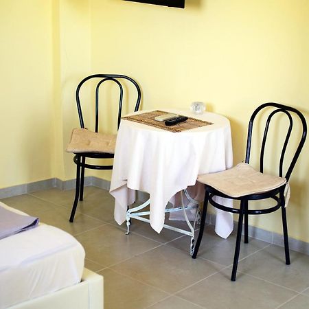 Erato Agios Nikolaos Appartment ภายนอก รูปภาพ