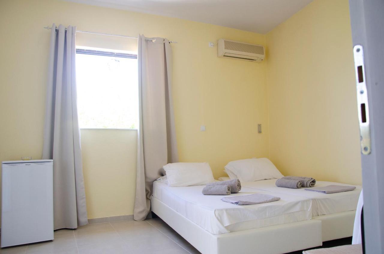 Erato Agios Nikolaos Appartment ภายนอก รูปภาพ