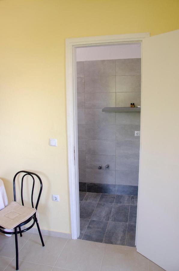 Erato Agios Nikolaos Appartment ภายนอก รูปภาพ